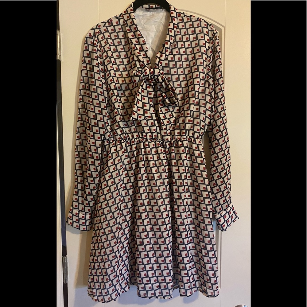 SHEIN long sleeve dress with pussybow